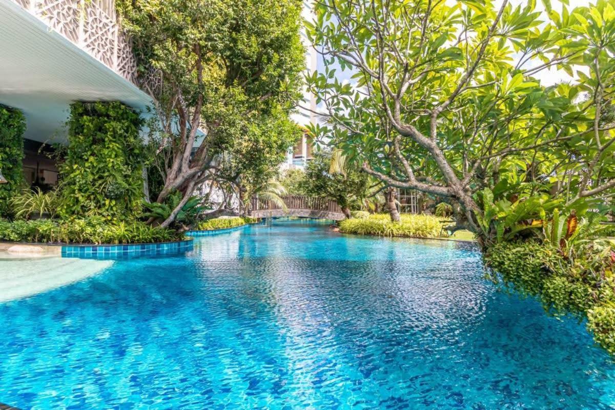 Riviera Jomtien Beach By Monthstayz Exterior photo