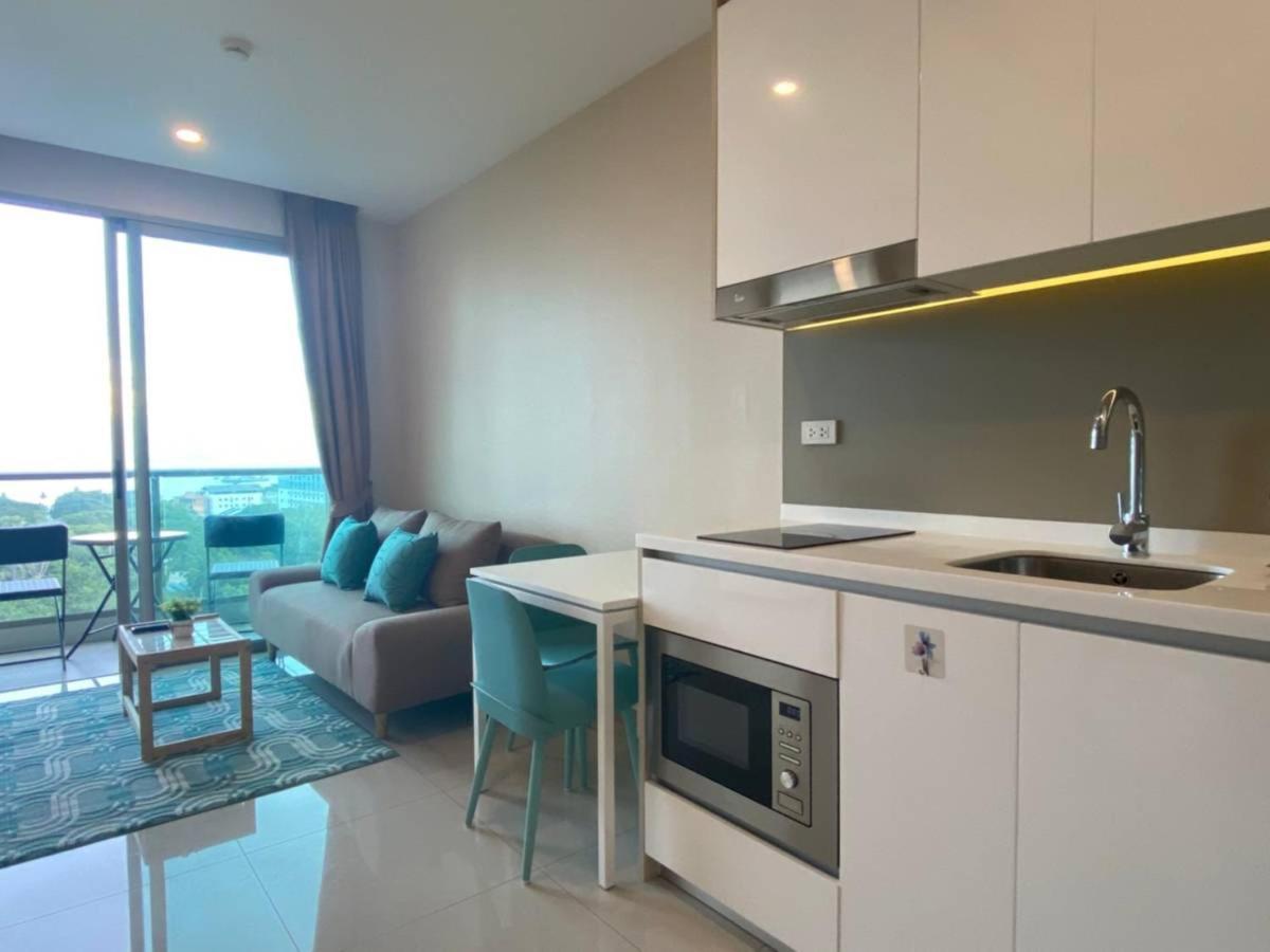 Riviera Jomtien Beach By Monthstayz Room photo